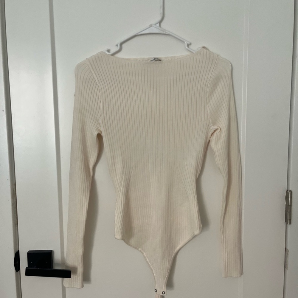 NWOT Abercrombie & Fitch Cream Ribbed Bodysuit